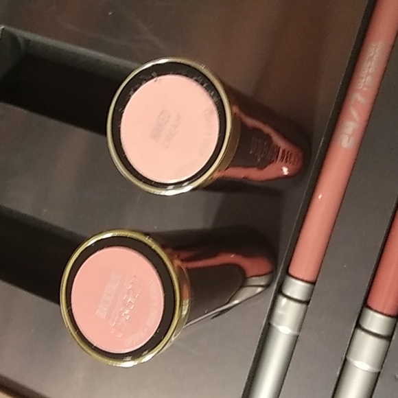 URBAN DECAY NAKED MAKEUP VAULT VOLUME THREE - Picture 10 of 15